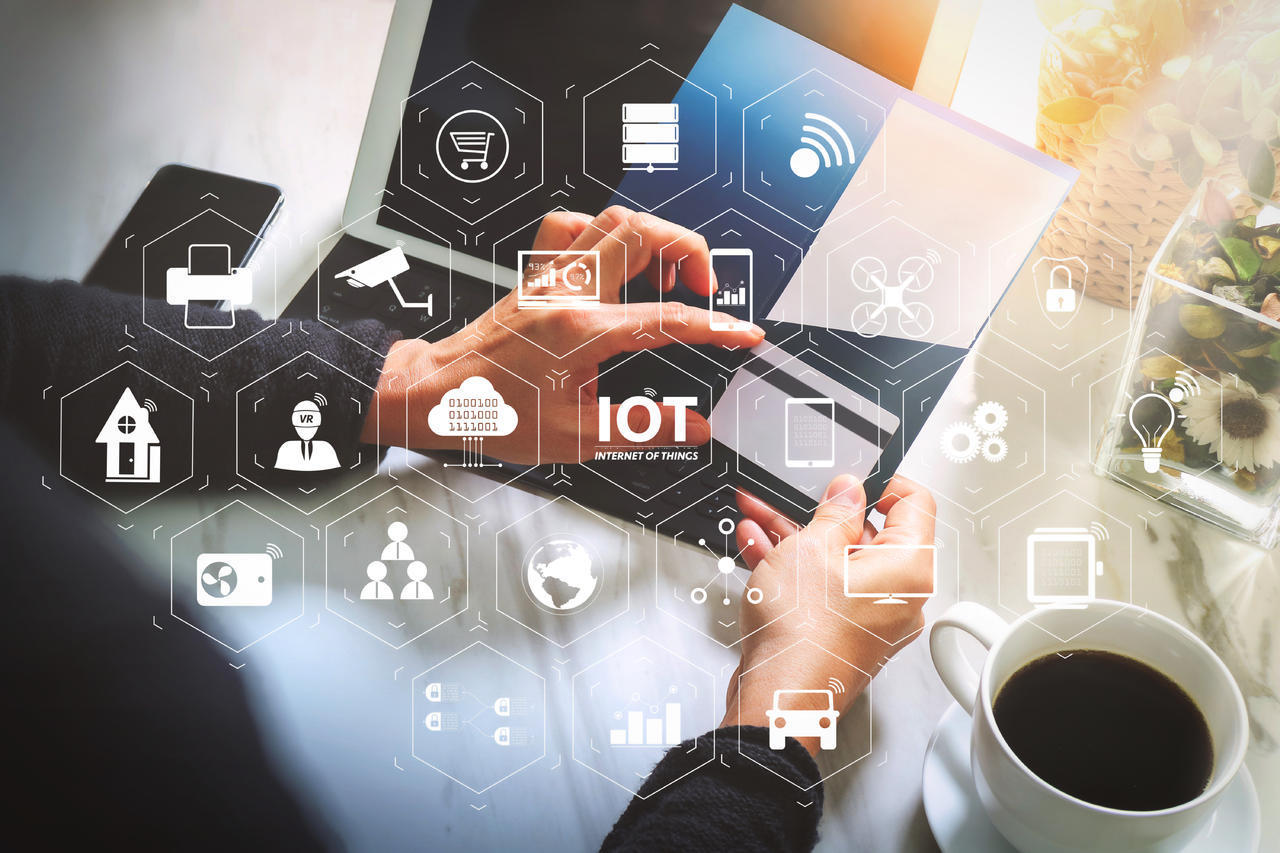 網(wǎng)絡(luò)科技產(chǎn)品與網(wǎng)絡(luò)開發(fā) 推動企業(yè)數(shù)字化轉(zhuǎn)型的關(guān)鍵